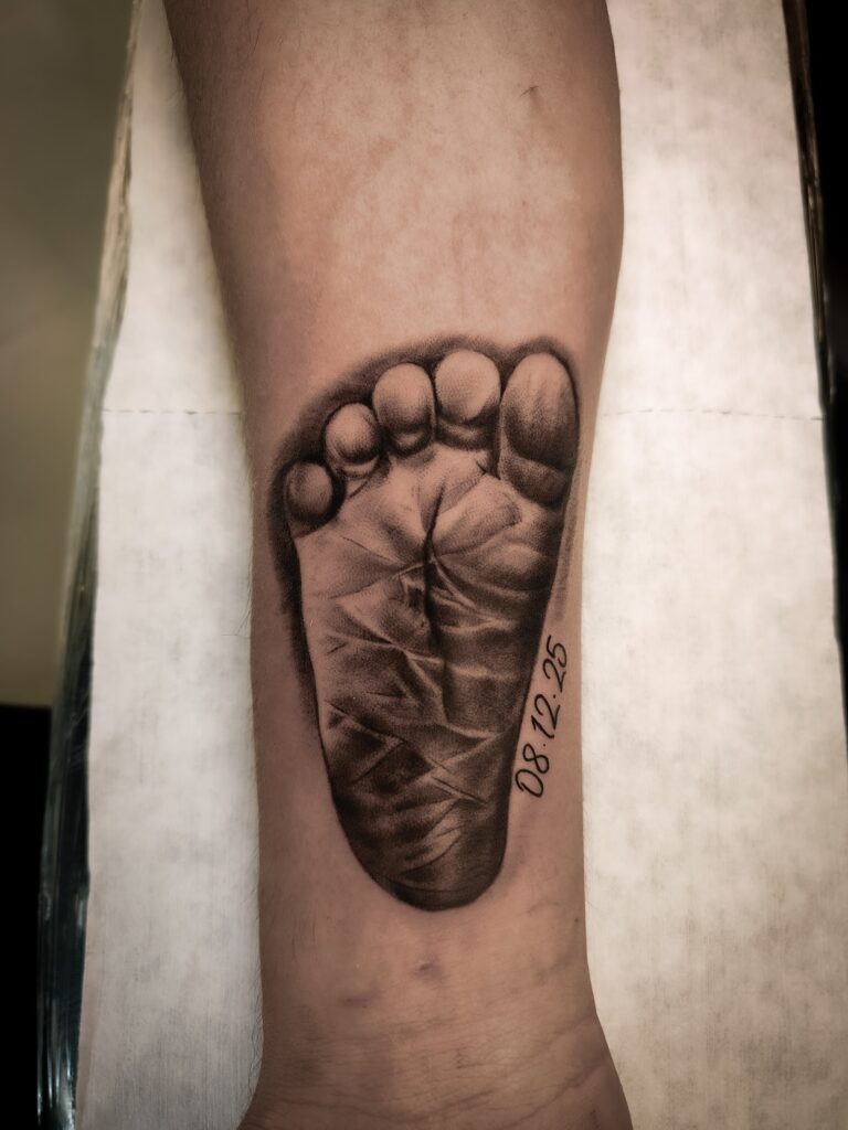 3D effect realism tattoo with cast shadow on forearm, Gurgaon